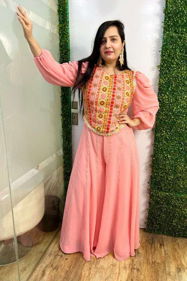 Pink flowery jumpsuit