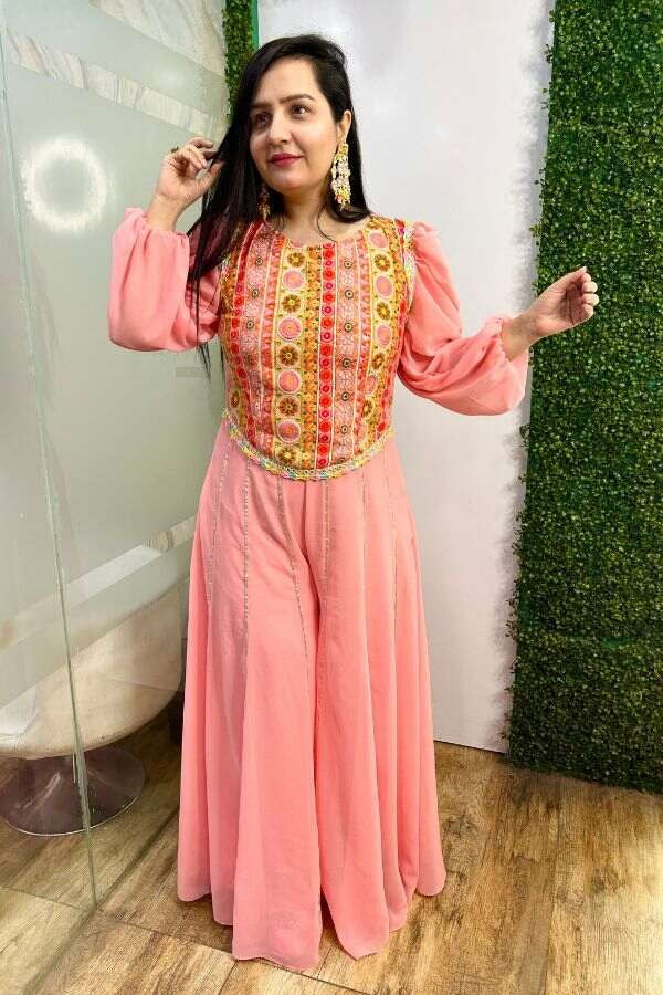 Pink flowery jumpsuit