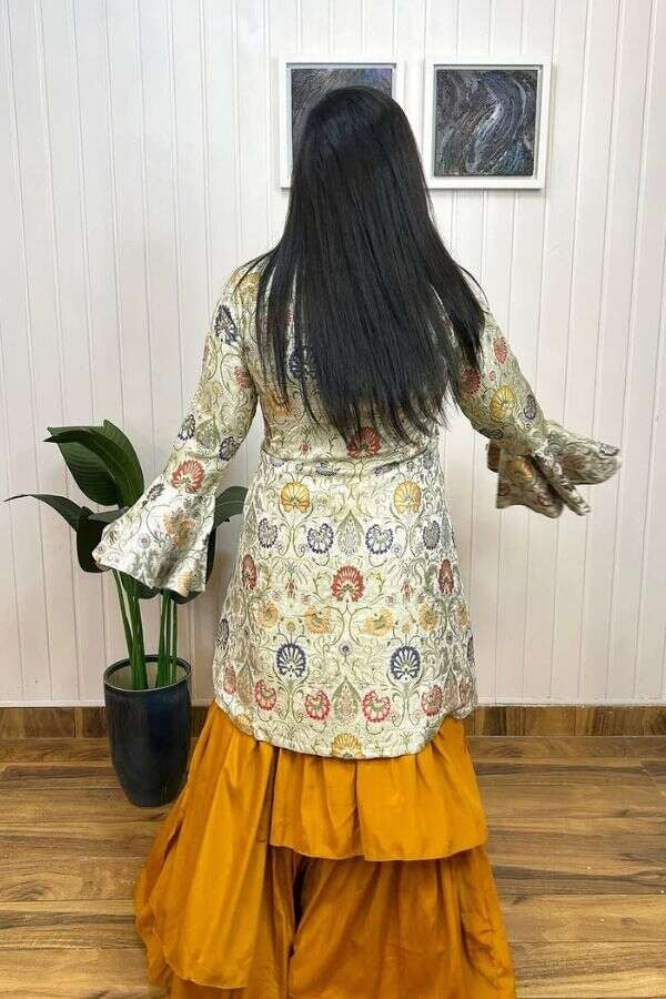 Sitara saaz ruffles saree