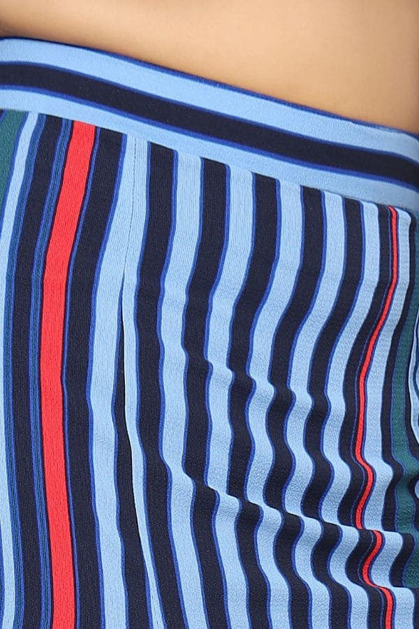 Stripes in motion set