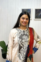Noor-e-Rang Suit