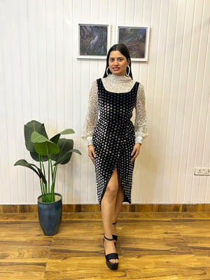 Party in Polka Dress