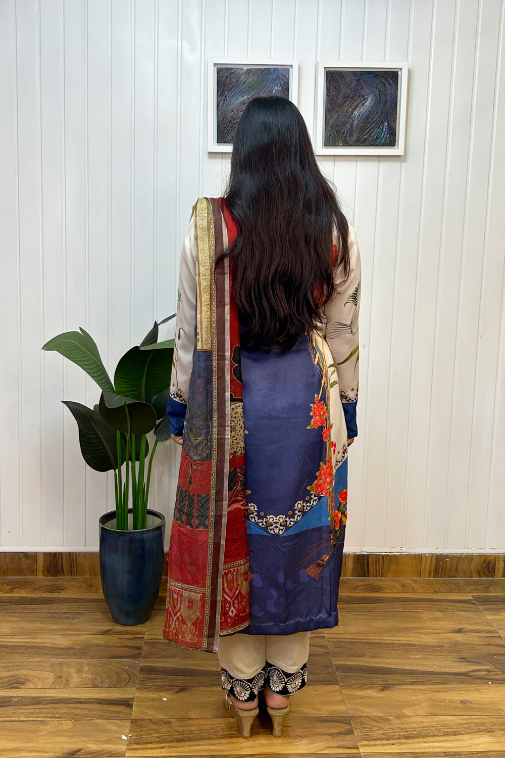 Dual Tone Embroidered Kurta Set