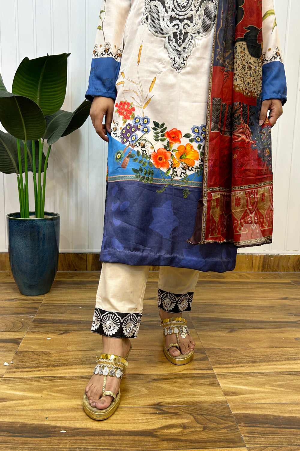 Dual Tone Embroidered Kurta Set