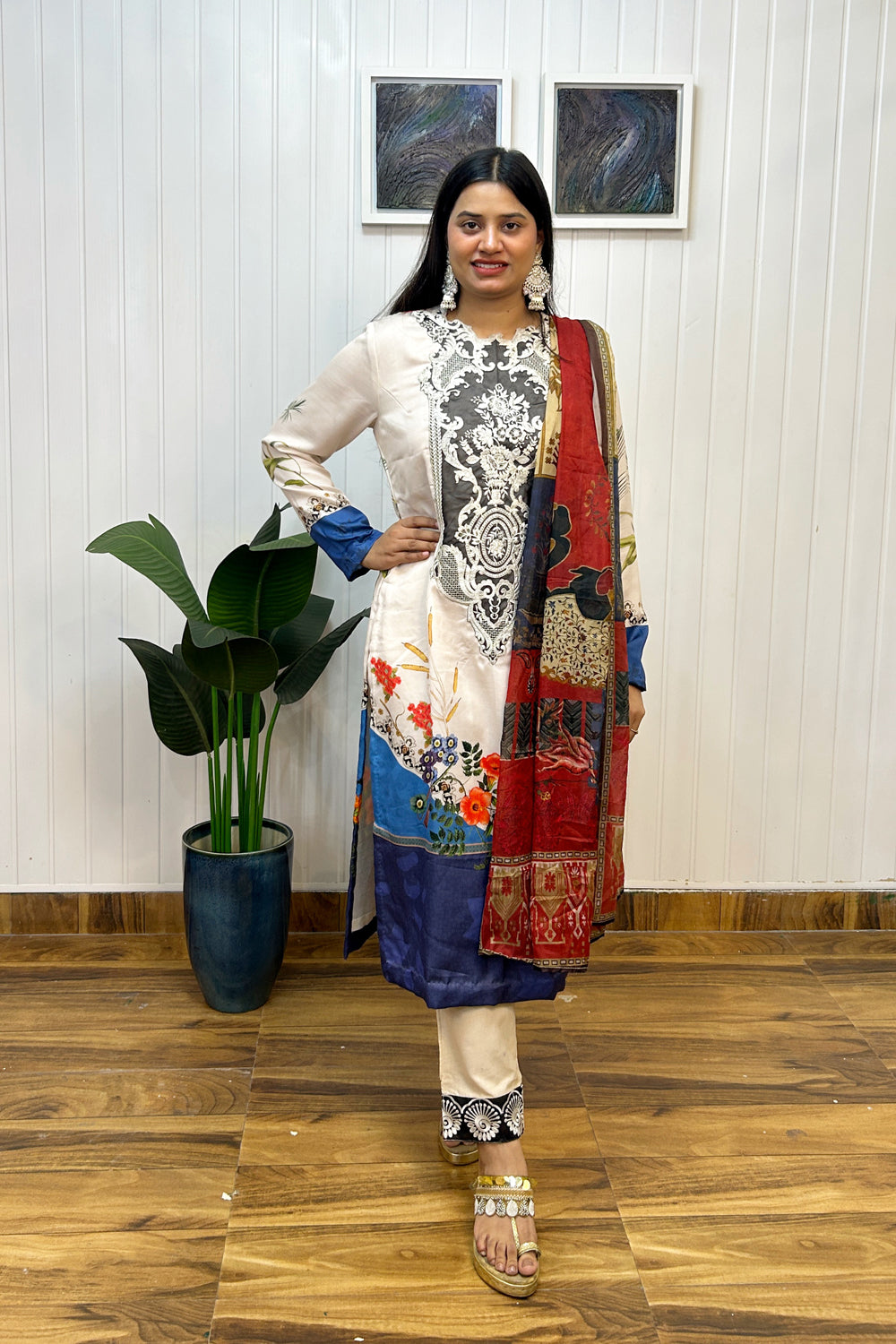 Dual Tone Embroidered Kurta Set
