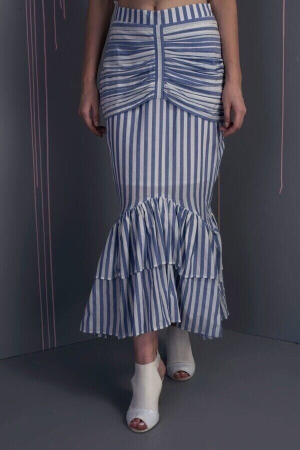 Pleats Down to Frill Skirt