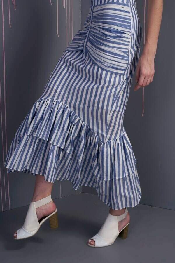 Pleats Down to Frill Skirt